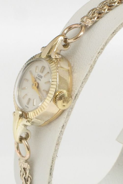 fig 2. EXQUISITE SOLID 9ct GOLD LADIES ROLEX TUDOR ROYAL COCKTAIL WATCH c1960