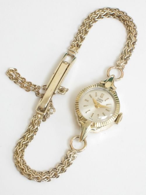 fig 3. EXQUISITE SOLID 9ct GOLD LADIES ROLEX TUDOR ROYAL COCKTAIL WATCH c1960