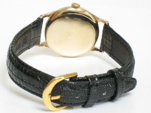 fig 3. IMMACULATE SOLID 9ct GOLD GARRARD MENS WATCH c1960
