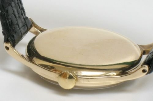 fig 4. IMMACULATE SOLID 9ct GOLD GARRARD MENS WATCH c1960