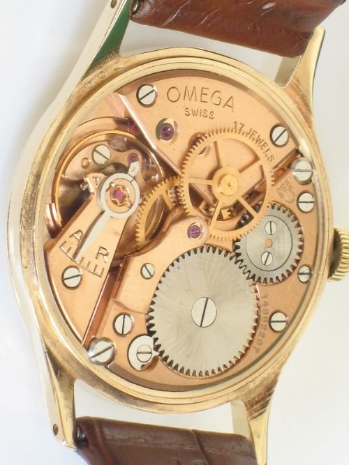 fig 4. IMMACULATE SOLID 9ct GOLD OMEGA CAL 283 MENS WATCH C1957