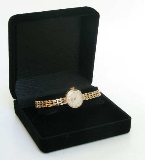 fig 4. EXQUISITE SOLID 9ct GOLD LADIES ROLEX TUDOR ROYAL COCKTAIL WATCH c1960