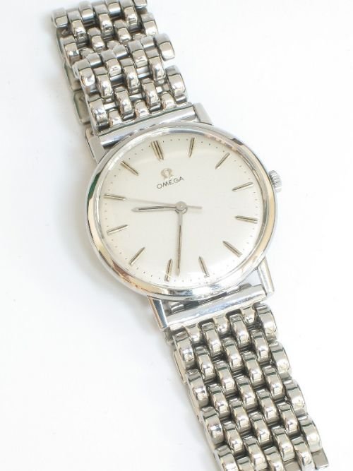 fig 2. STUNNING SOLID STAINLESS STEEL OMEGA CAL 601 MENS WATCH C1960