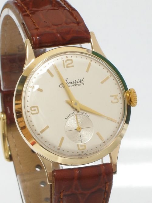 fig 1. STUNNING SOLID 9ct GOLD ACCURIST 21 JEWELS MANUAL WIND MENS WATCH c1957-58
