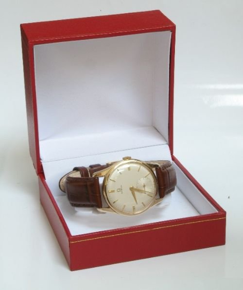 fig 4. EXCEPTIONAL SOLID 9ct GOLD OMEGA CAL 267 MENS WATCH C1959-60