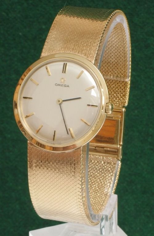 fig 1. STUNNING SOLID 9ct GOLD OMEGA CAL 620 MENS DRESS WATCH