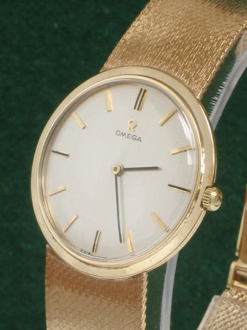 fig 2. STUNNING SOLID 9ct GOLD OMEGA CAL 620 MENS DRESS WATCH