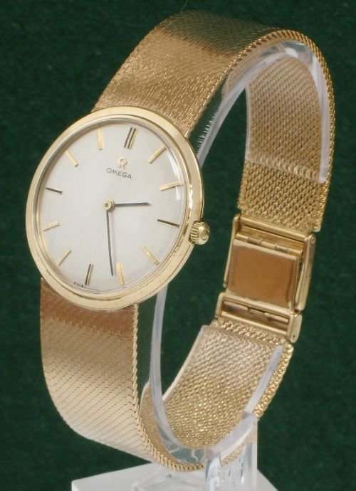 fig 3. STUNNING SOLID 9ct GOLD OMEGA CAL 620 MENS DRESS WATCH