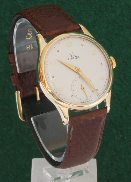 fig 1. STUNNING SOLID 9ct GOLD OMEGA CAL 266 MENS WATCH C1957 WITH BOX AND PAPERS
STUNNING SOLID 9ct GOLD OMEGA CAL 266 MENS WATCH C1957 WITH BOX AND PAPERS