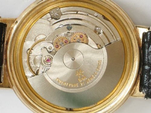 fig 4. EXCEPTIONAL SOLID 9ct GOLD HAMILTON CALIBRE 64A AUTOMATIC MENS WATCH