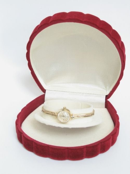fig 4. EXQUISITE SOLID 9ct GOLD LADIES OMEGA COCKTAIL WATCH c1960