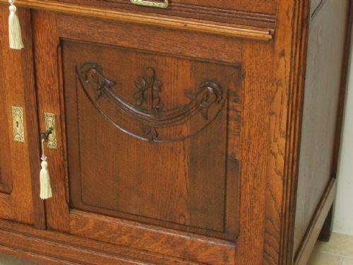 fig 4. VICTORIAN FRENCH OAK MARBLE MIRROR BACK DRESSER SIDEBOARD DRESSING TABLE C1890