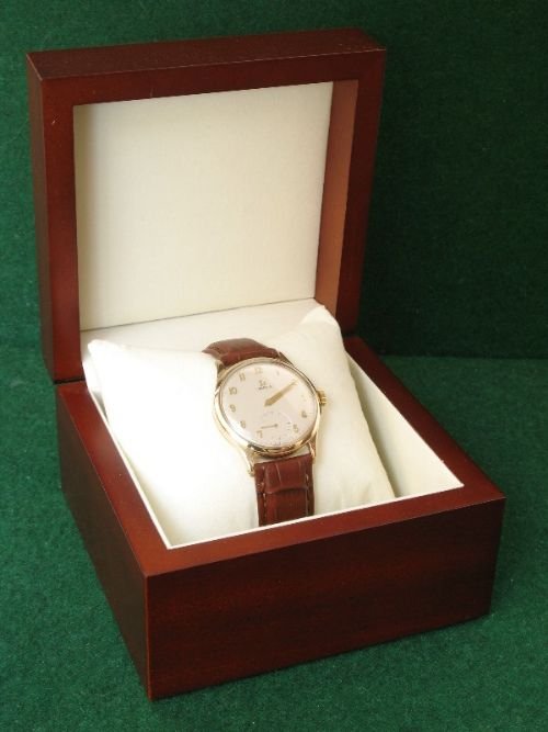 fig 4. SUPERB SOLID 9ct GOLD OMEGA CAL 265 MENS WATCH C1951-52