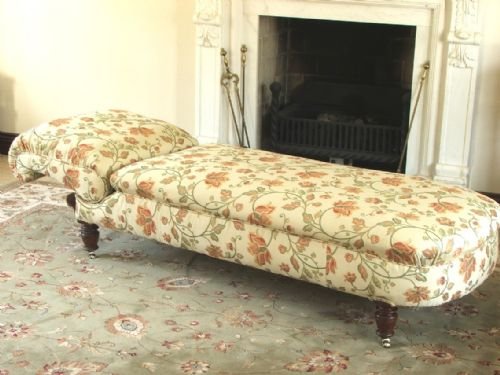 fig 1. BEAUTIFUL VICTORIAN WILLIAM MORRIS ARTS CRAFTS DAY BED OR CHAISE LONGE C1890
