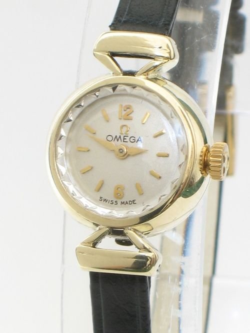 fig 1. EXQUISITE SOLID 14ct GOLD LADIES OMEGA COCKTAIL WATCH c1958-59