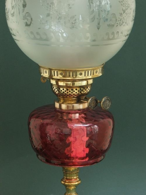 fig 2. BEAUTIFUL VICTORIAN SOLID BRASS AND CRANBERRY GLASS OIL LAMP C1890