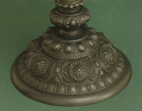 fig 3. BEAUTIFUL VICTORIAN CAST IRON AND VASELINE GLASS OIL LAMP C1890
