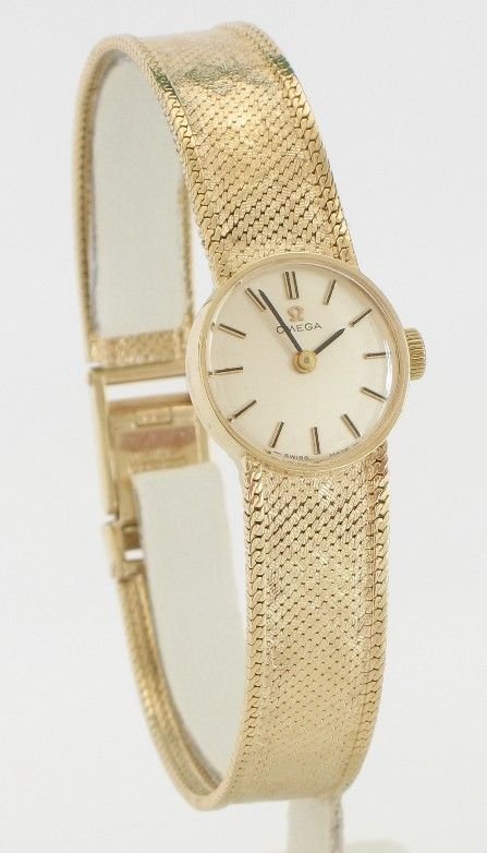 Beautiful Solid 9ct Gold Omega Ladies Cocktail Watch