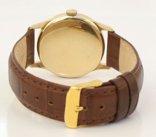 fig 3. EXCEPTIONAL SOLID 9ct GOLD OMEGA CALIBRE 30T2 15 JEWEL MENS WATCH C1947-48