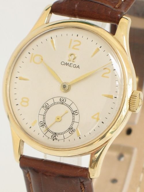 fig 1. EXCEPTIONAL SOLID 9ct GOLD OMEGA CALIBRE 30T2 15 JEWEL MENS WATCH C1947-48