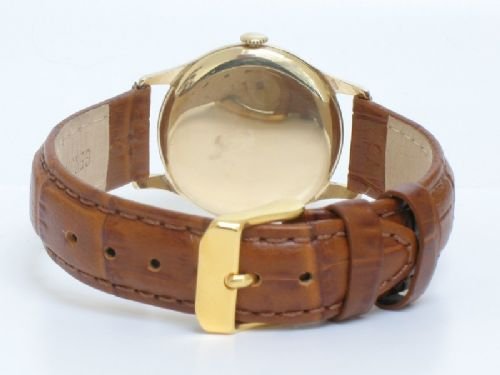 fig 3. SUPERB ORIGINAL SOLID 9ct GOLD OMEGA CALIBRE 28 MENS WATCH C1947-48