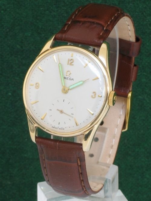 fig 1. SUPERB SOLID 9ct GOLD OMEGA CALIBRE 268 MENS WATCH