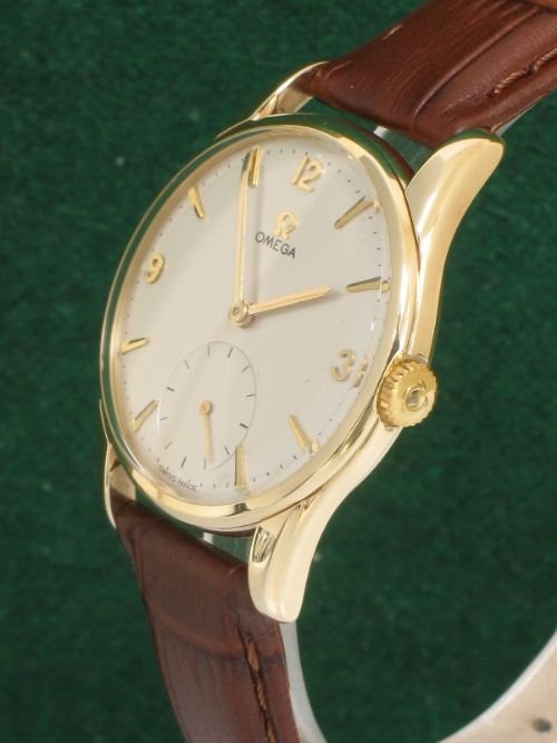fig 2. SUPERB SOLID 9ct GOLD OMEGA CALIBRE 269 VINTAGE MENS WATCH C1960