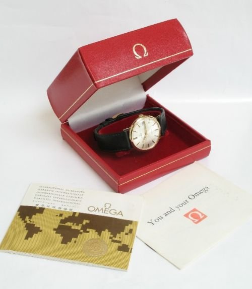 fig 2. TOTALLY MINT SOLID 9ct GOLD OMEGA GENEVE DATE MENS WITH WATCH BOX AND PAPERS