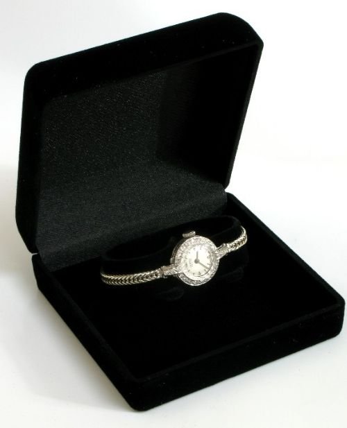 fig 4. EXQUISITE 18ct WHITE GOLD AND DIAMOND LADIES VERTEX REVUE COCKTAIL WATCH C1960