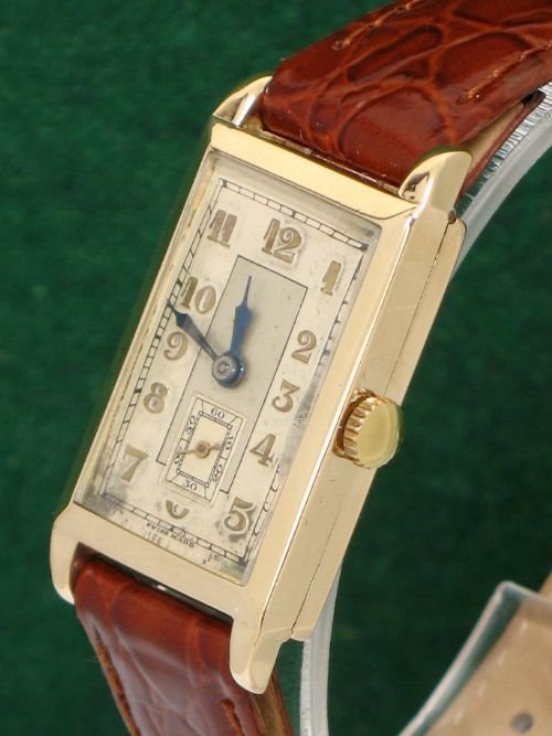 fig 2. RARE ART DECO SOLID 9CT ROTARY MAXIMUS MENS WATCH C1950