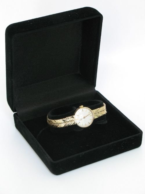 fig 4. EXQUISITE SOLID 9ct GOLD LADIES OMEGA COCKTAIL WATCH c1960