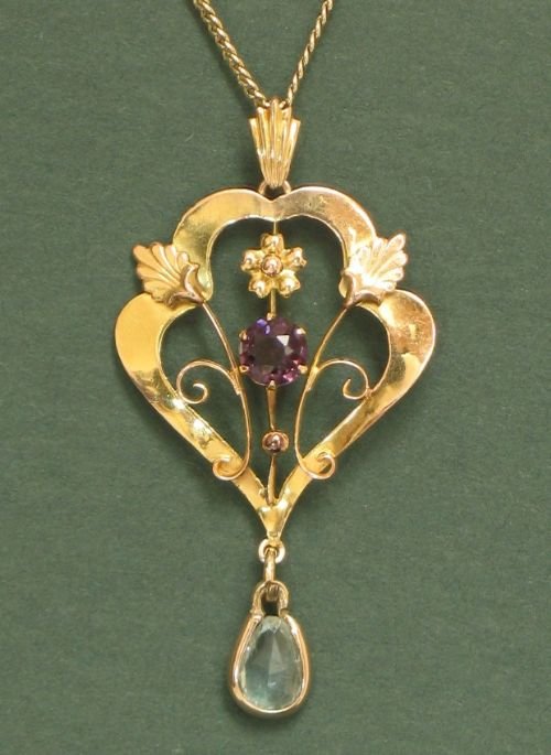 Beautiful Victorian Solid 9ct Gold Amethyst and Aquamarine Pendant C1890