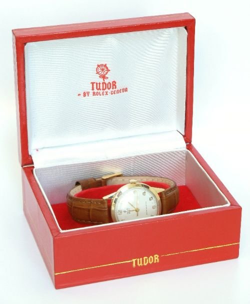 fig 4. SOLID 9CT GOLD ROLEX TUDOR MENS WATCH WITH BOX C1960