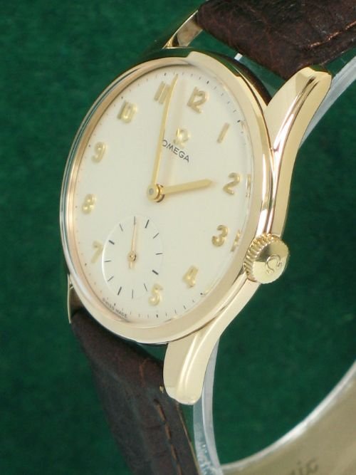 fig 3. STUNNING SOLID 9ct GOLD OMEGA CALIBRE 269 MENS WATCH WITH ORIGINAL BOX