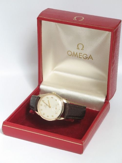 fig 4. STUNNING SOLID 9ct GOLD OMEGA CALIBRE 269 MENS WATCH WITH ORIGINAL BOX
