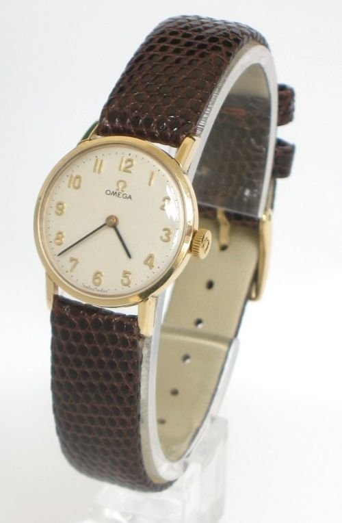fig 1. Solid 9ct Gold Ladies Omega Watch