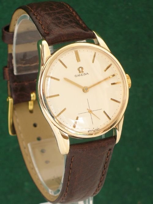 fig 2. STUNNING SOLID 9ct GOLD OMEGA CALIBRE 269 MENS WATCH C1960