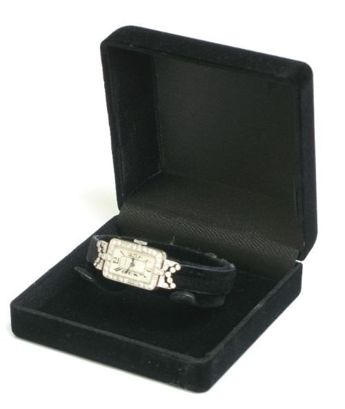 fig 4. EXQUISITE LONGINES PLATINUM AND DIAMOND ART DECO LADIES COCKTAIL WATCH C1940