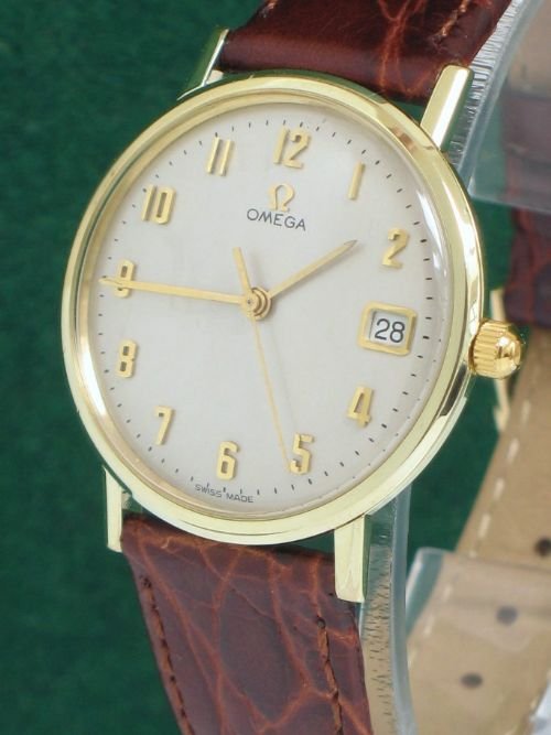 fig 1.
STUNNING OMEGA GOLD PLATED CAL 611 DATE MANUAL WIND MENS WATCH