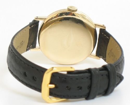 fig 4.
SUPERB SOLID 9CT GOLD ROLEX TUDOR MENS WATCH C1960