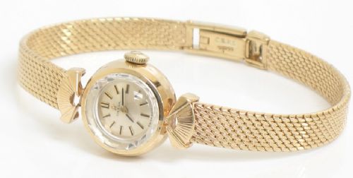 fig 4. EXQUISITE SOLID 9ct GOLD LADIES OMEGA COCKTAIL WATCH c1960