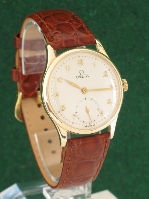 Stunning Rare Solid 9ct Gold Omega Calibre 30t2 Mens Watch C1948-49