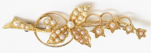 Exquisite Solid 9ct Gold and Pearl Ladies Brooch