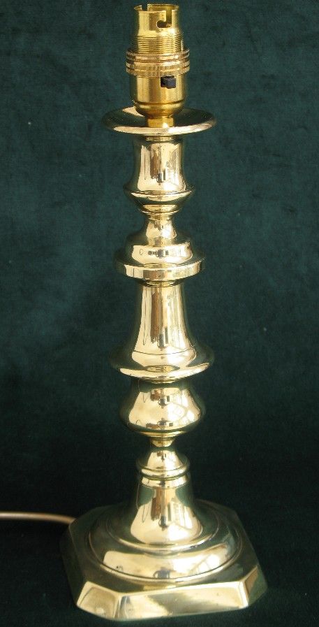 fig 2. BEAUTIFUL LARGE PAIR OF GENUINE VICTORIAN solid brass TABLE LAMPS C1890