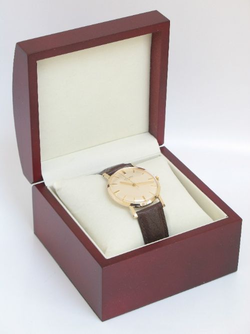 fig 4. SUPERB SOLID 9ct GOLD LONGINES 19.4S sSLIM MENS DRESS WATCH