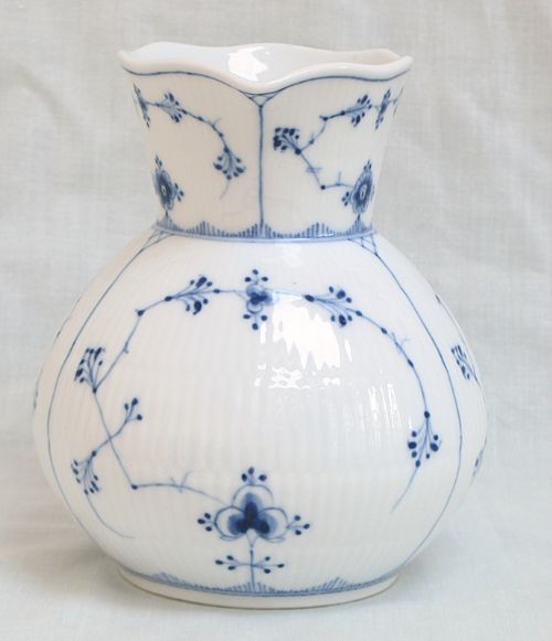 fig 1. RARE LARGE ROYAL COPENHAGEN BLUE FLUTED MILK WATER JUG FIRST QUALITY C1889-1922
