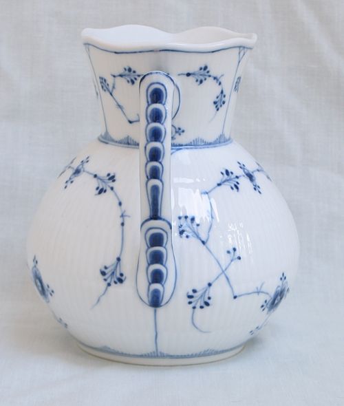fig 2. RARE LARGE ROYAL COPENHAGEN BLUE FLUTED MILK WATER JUG FIRST QUALITY C1889-1922