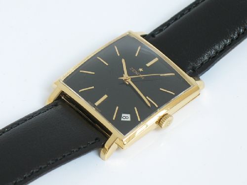 fig 3. EXTREMELY RARE SOLID 18CT SQUARE BLACK DIAL ZENITH CAL 2542 MENS WATCH