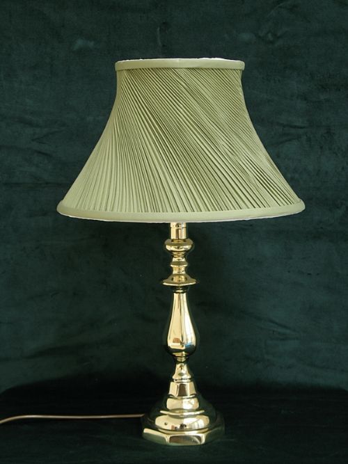 fig 3. BEAUTIFUL VICTORIAN SOLID BRASS TABLE DESK LAMP C1890