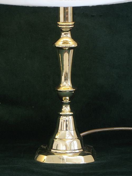 fig 2. BEAUTIFUL VICTORIAN PAIR SOLID BRASS TABLE LAMPS C1890